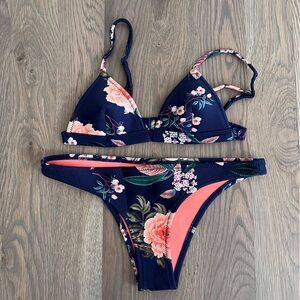 NWOT Triangl bikini set